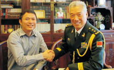 陈宗财总经理与时任总后勤部副部长左建昌